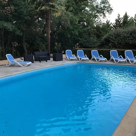 Les Combes De Rieux